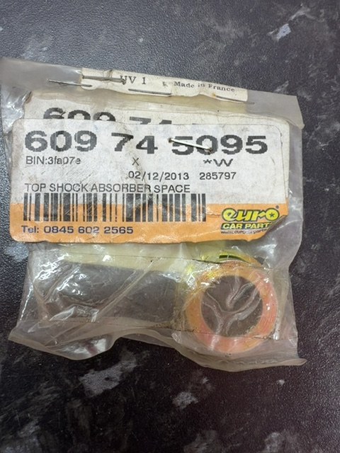 Genuine Renault Front Shock Absorber Strut Spacer Clio Mk1 Twingo NOS
