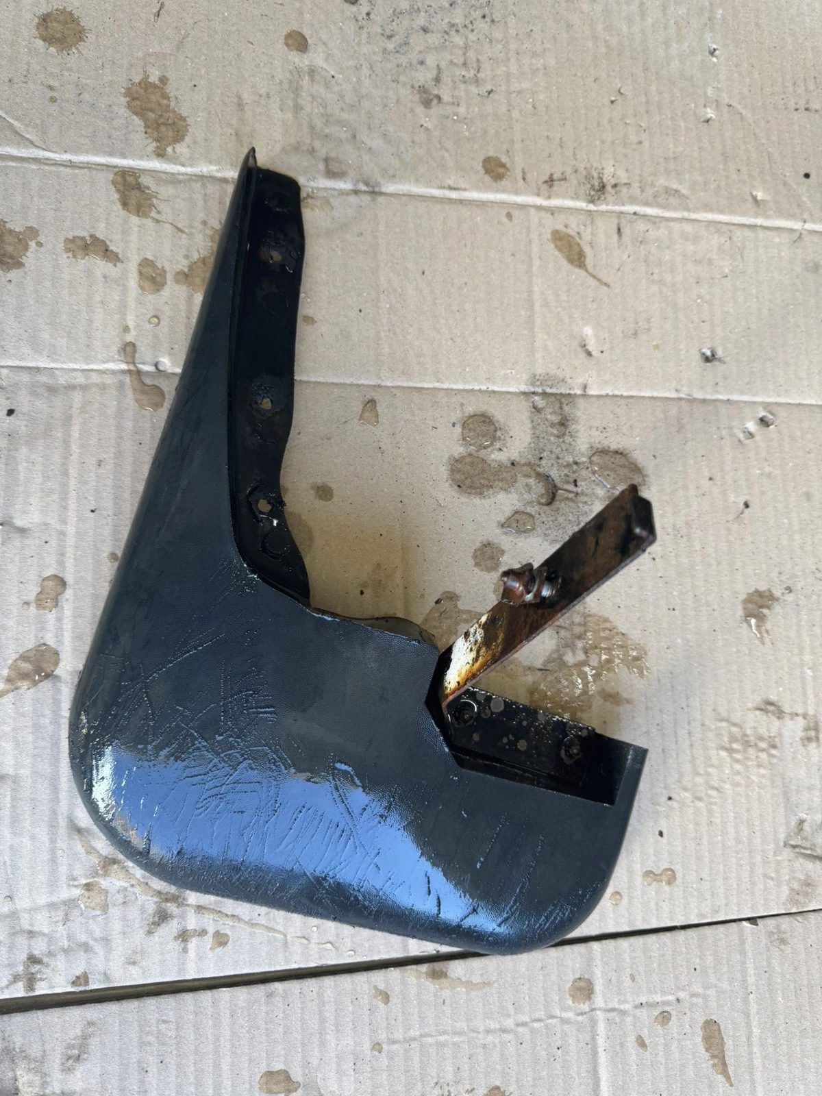 Genuine Ford Transit MK6 MK7 Front Left Mud Flap Guard N/S Passenger 2000-2014