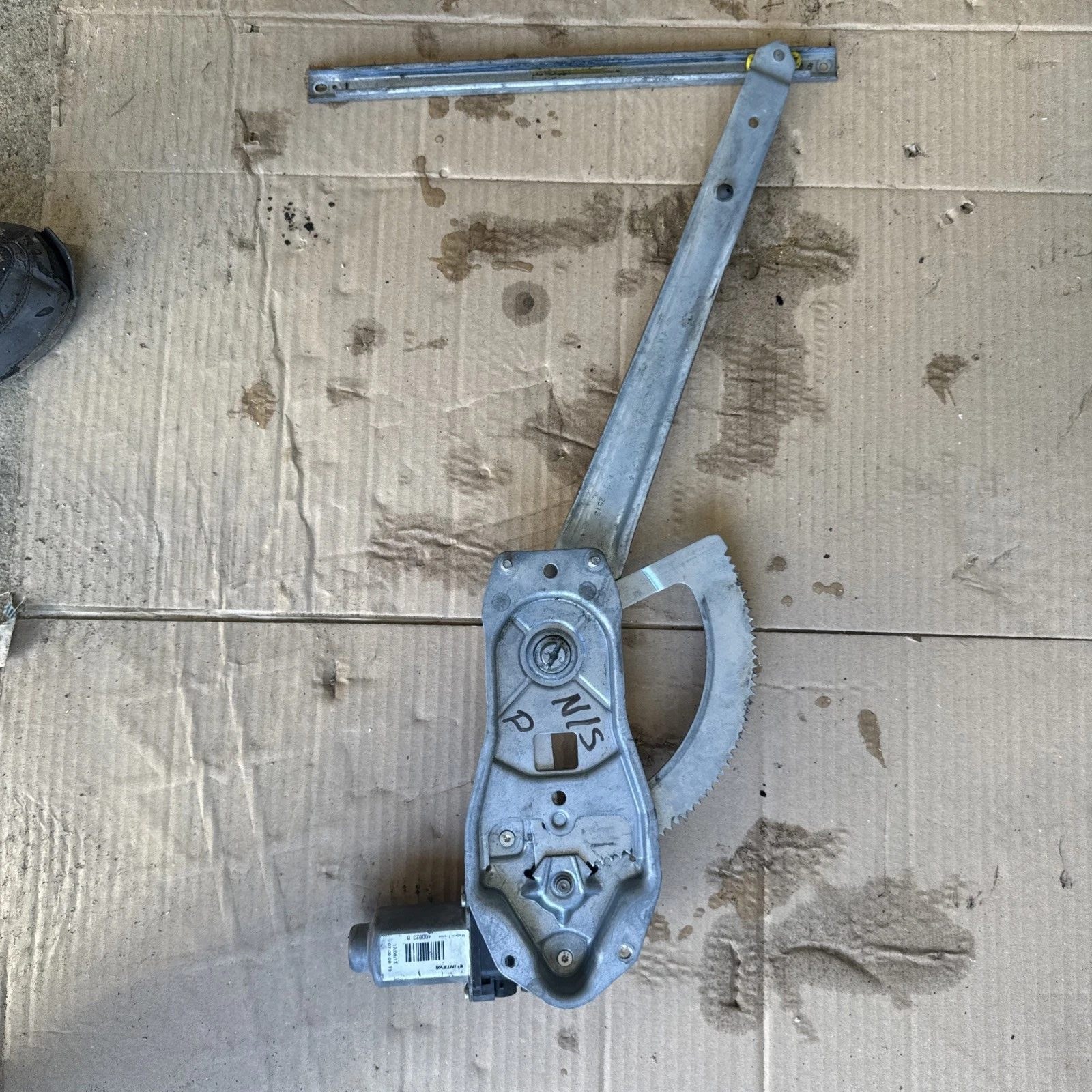 Genuine Ford Transit MK6 MK7 Passenger Window Regulator Motor 6C11-V2320