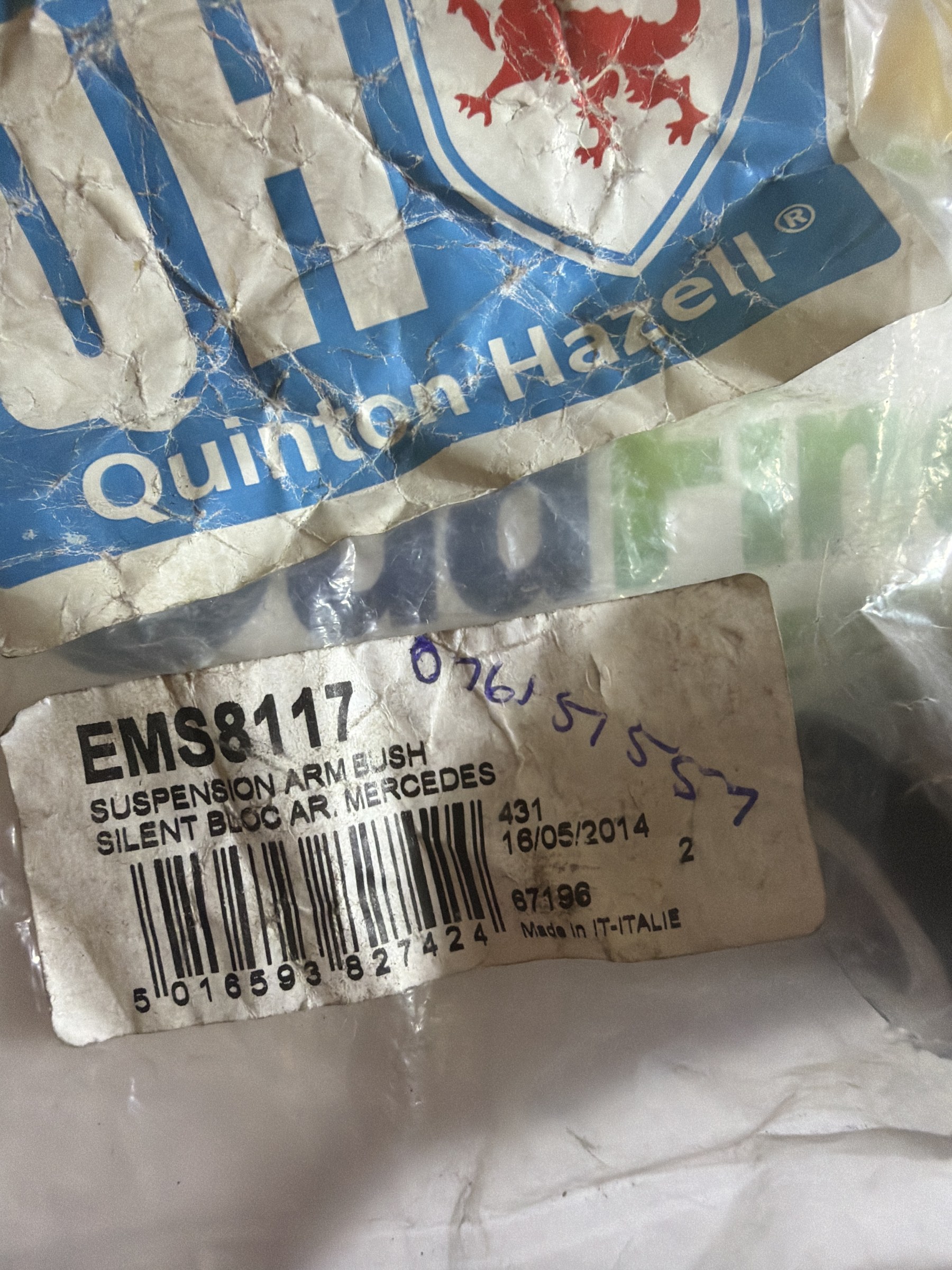 Quinton Hazell EMS8117 Suspension Arm Bush Mercedes 190 W201 W124 W202 W210