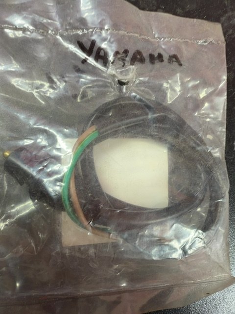 Hi-Level 728001 Front Brake Light Switch Early Large Push In Yamaha NOS