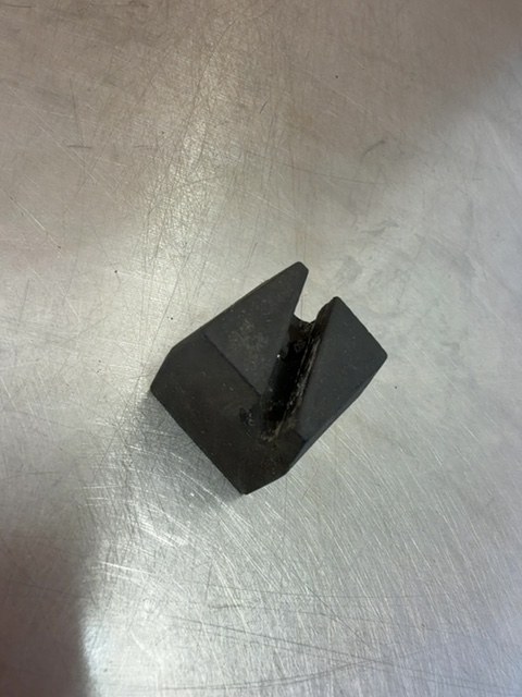 Yanmar Fuel Line Holder Rubber Mount L100 L70 L48 Damper Cushion