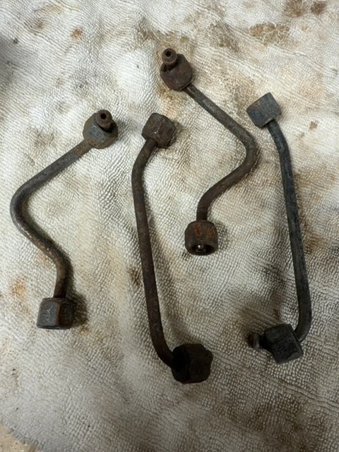 Ford Transit Mk7 Injector to Fuel Rail Pipes Set of 4 - Used