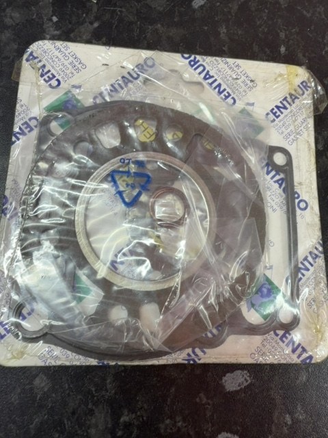 Centauro Top End Gasket Set Suzuki RM125 E F 1984-1985